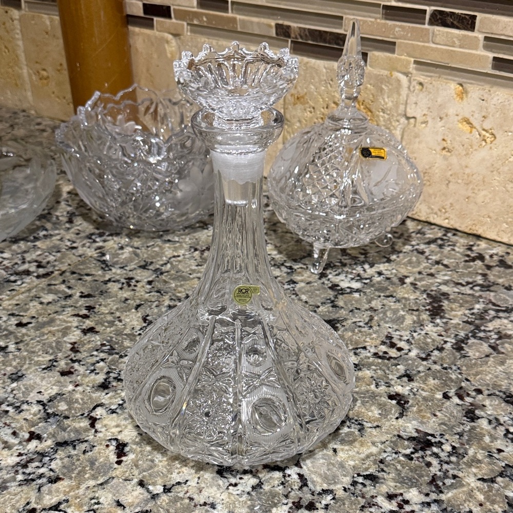 Elegant Crystal Decanter